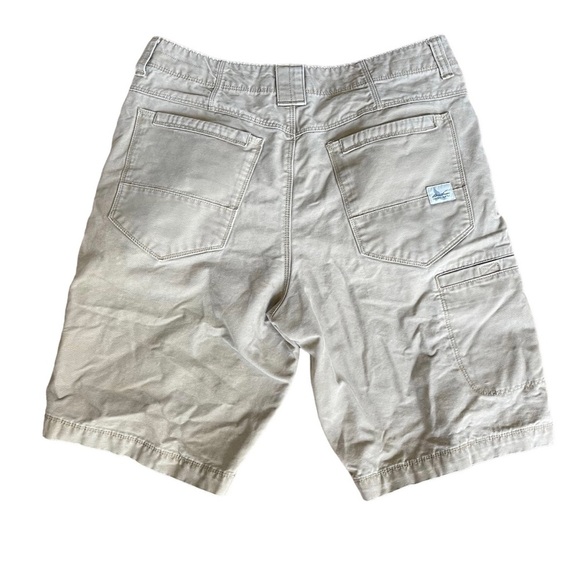 Eddie Bauer Specially Dry Khaki Cargo Short Size: 33 - Picture 2 of 7